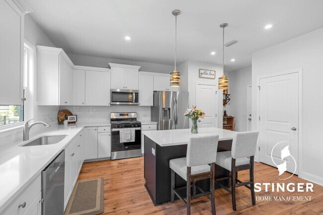 Building Photo - 1208 Brackish Ct