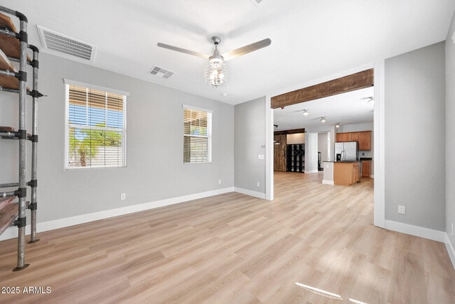 Building Photo - 21134 W Green St