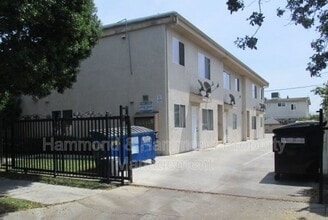 Building Photo - 6916 Agnes Ave