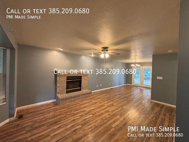Building Photo - 242 S 400 E