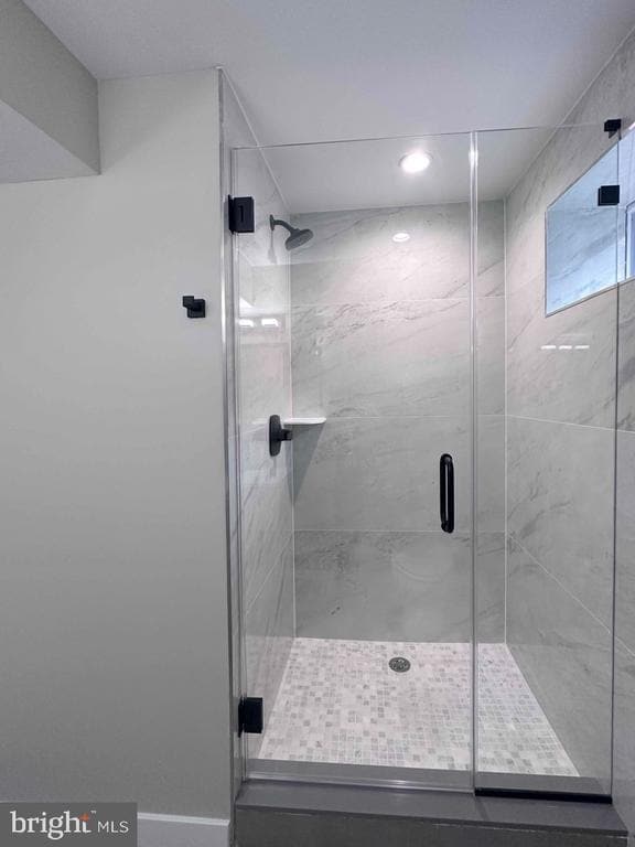 Building Photo - 2821 W Girard Ave