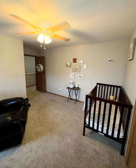 Building Photo - 1802-1804 N Laurel Hill Pl