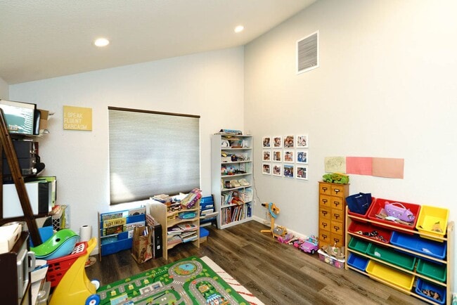 Building Photo - 4 Bedroom Home with Attached ADU in Scripps Ranch