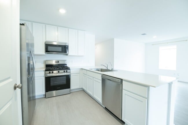 Building Photo - 18663 Scopello Dr