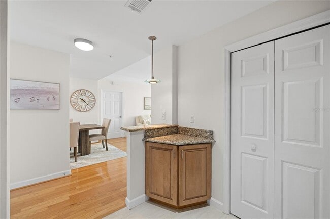 Building Photo - 345 Bayshore Blvd