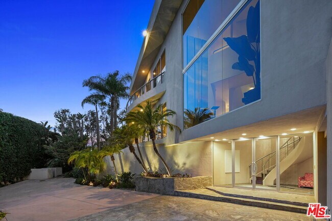 Building Photo - 28177 Rey De Copas Ln