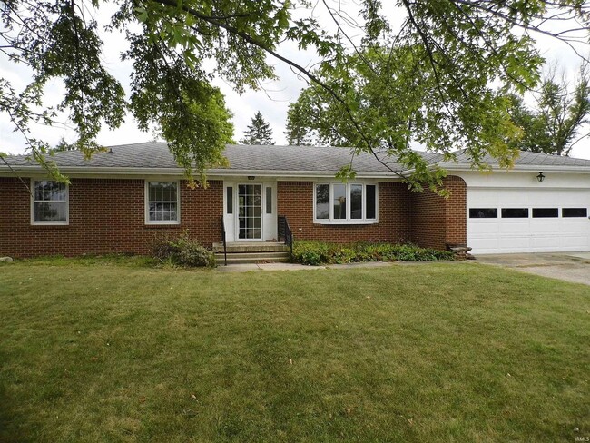 Building Photo - West Lafayette Home, Fenced Backyard, Atta...