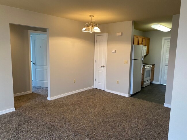 Primary Photo - 320 Toni Ln