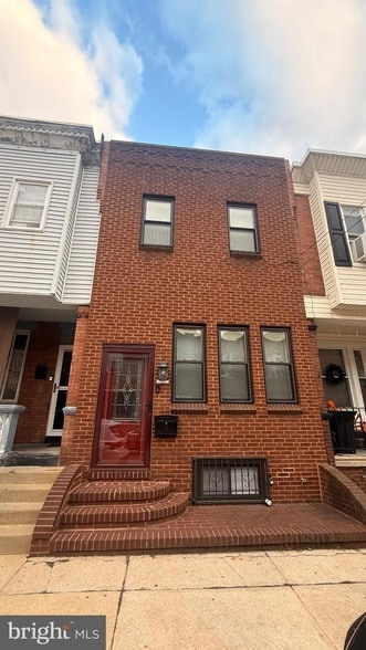 Building Photo - 1407 S 28th St