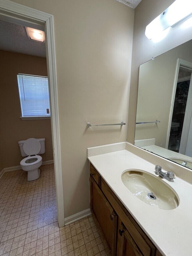 Building Photo - n44shen