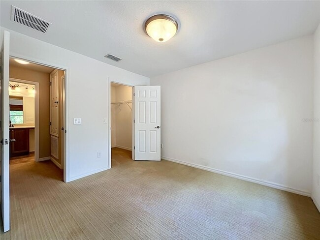 Building Photo - 412 Penny Royal Pl