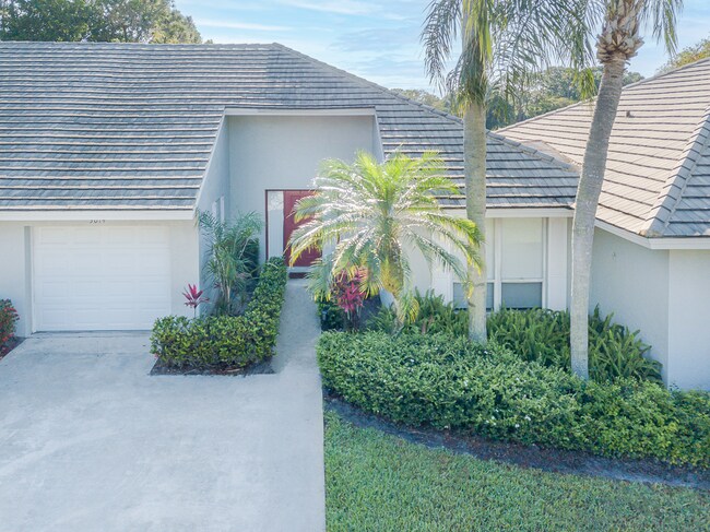 Building Photo - 3014 SW Westlake Cir
