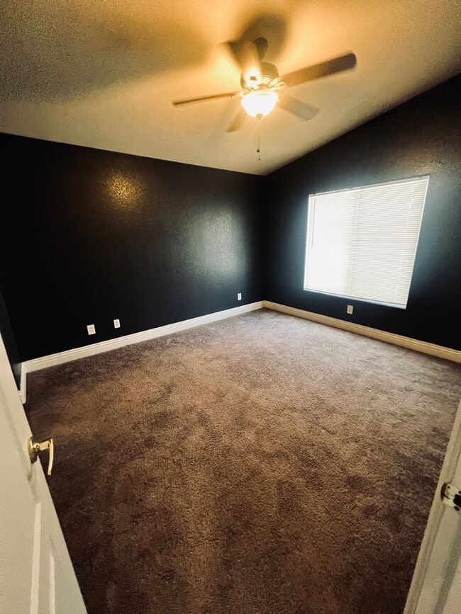 Building Photo - Condo For Rent - Ask about our one month f...