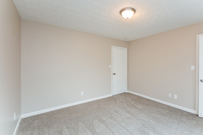 Building Photo - 491 Freedom Dr
