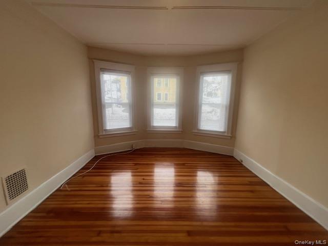 Building Photo - 18 Innis Ave