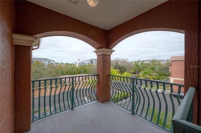 Building Photo - 2709 Via Cipriani