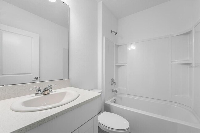 Building Photo - 4560 Ranunculus St