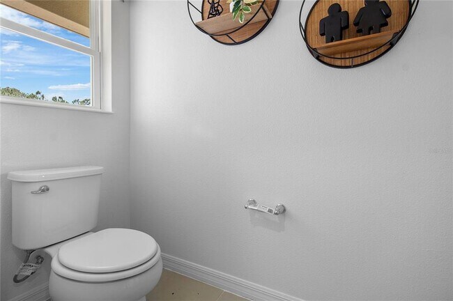 Building Photo - 16639 Luminary Lp