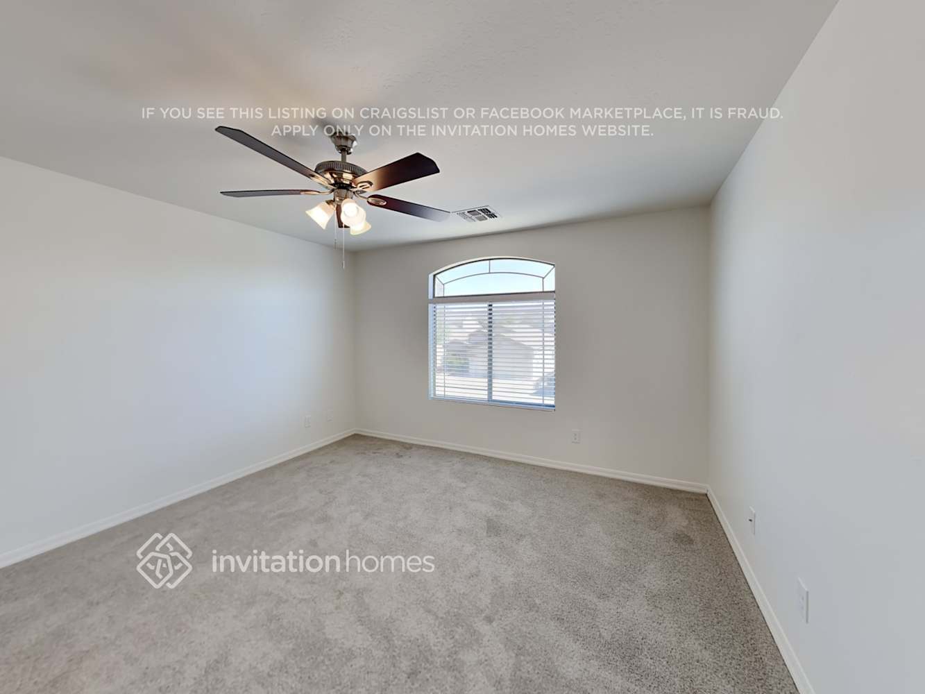 Building Photo - 3130 W Wayland Dr
