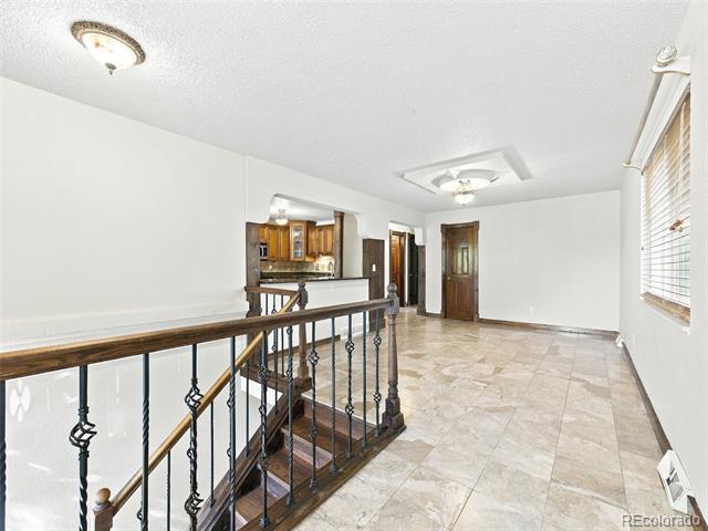 Building Photo - 3137 W 20th Ave