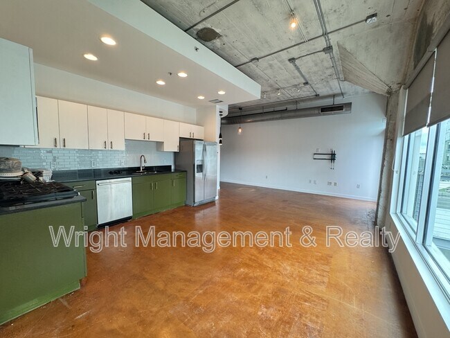 Building Photo - 101 N 12th St