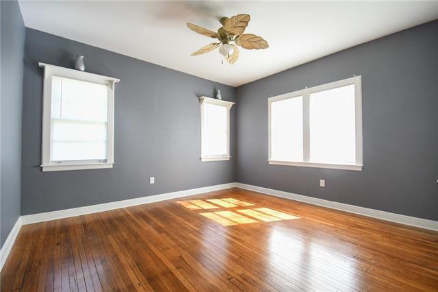 Building Photo - 820 N Collins Blvd