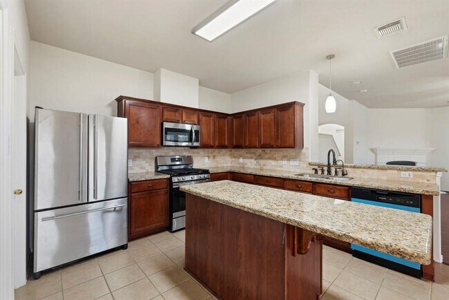 Building Photo - 20315 Mammoth Falls Dr