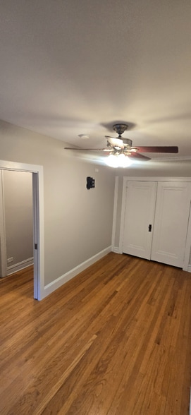 Building Photo - 403 S East Ave