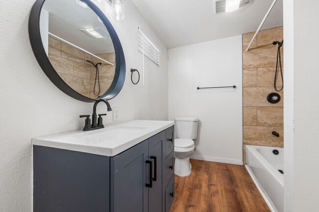 Building Photo - 51480 Avenida Obregon