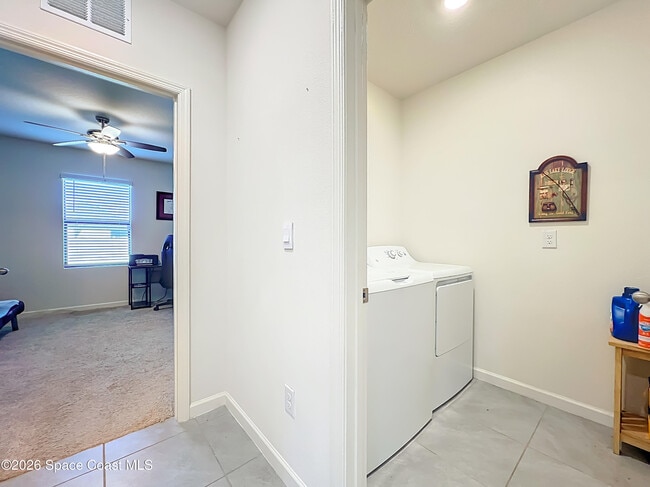 Building Photo - 1839 Morely Dr