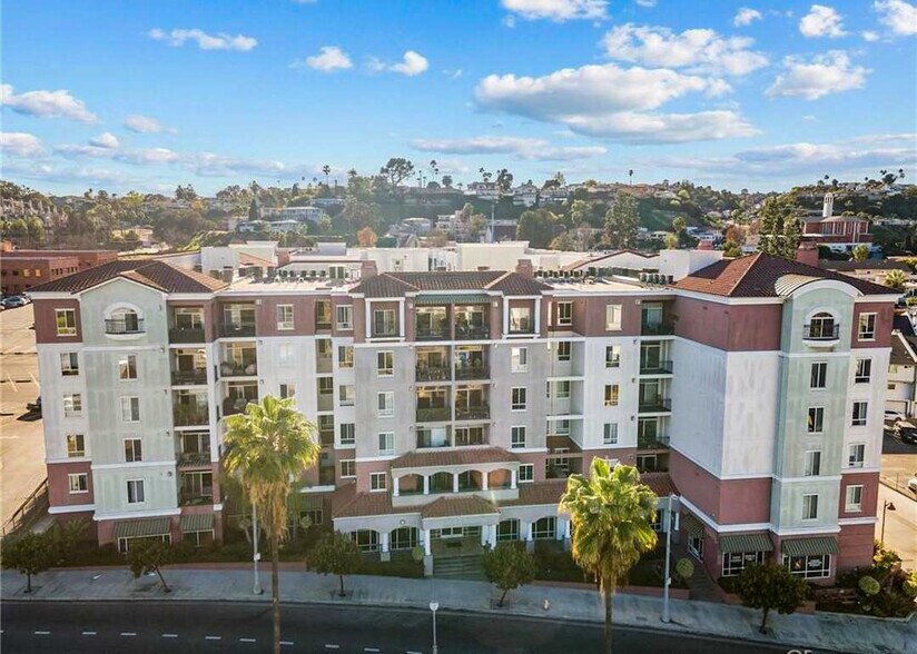 Building Photo - 3750 Santa Rosalia Dr
