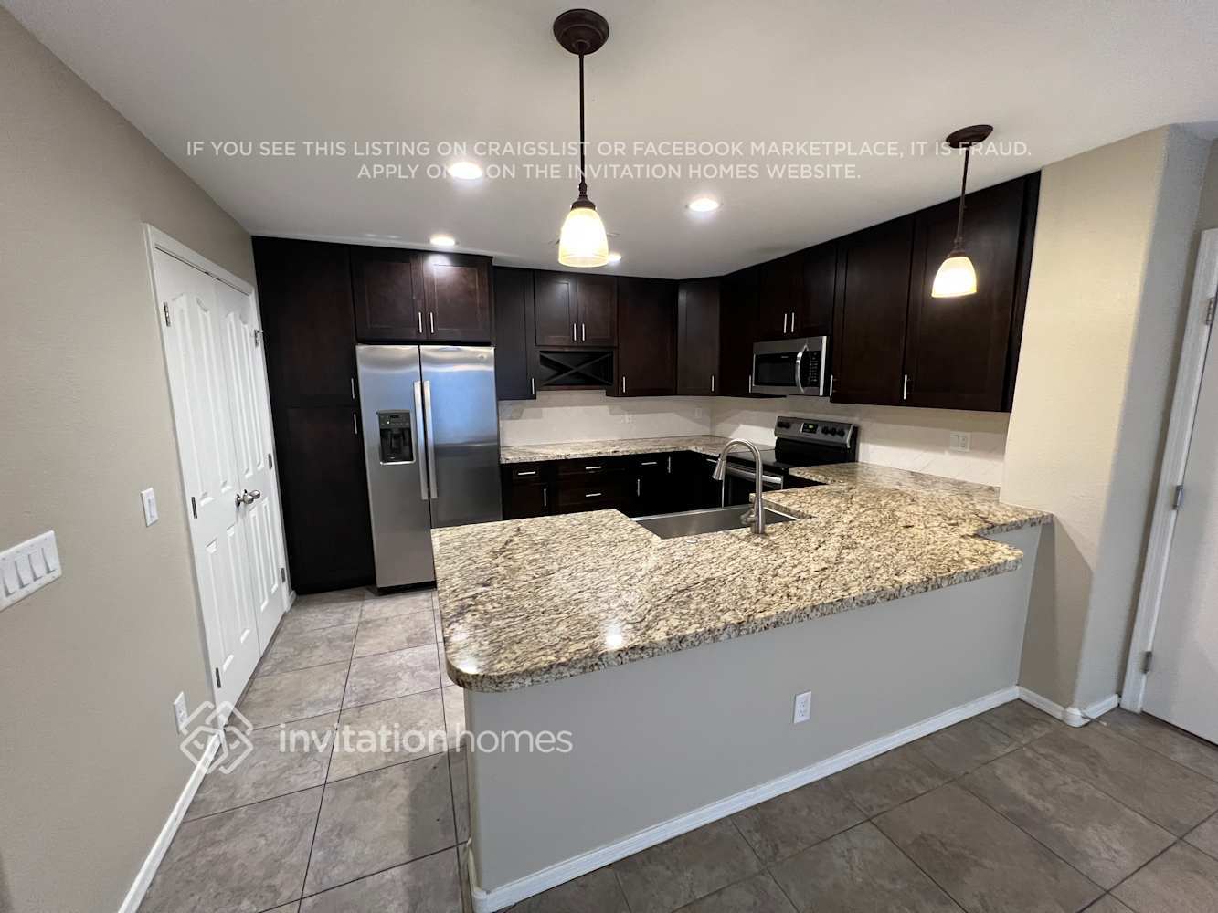 Building Photo - 5816 E Harmony Ave