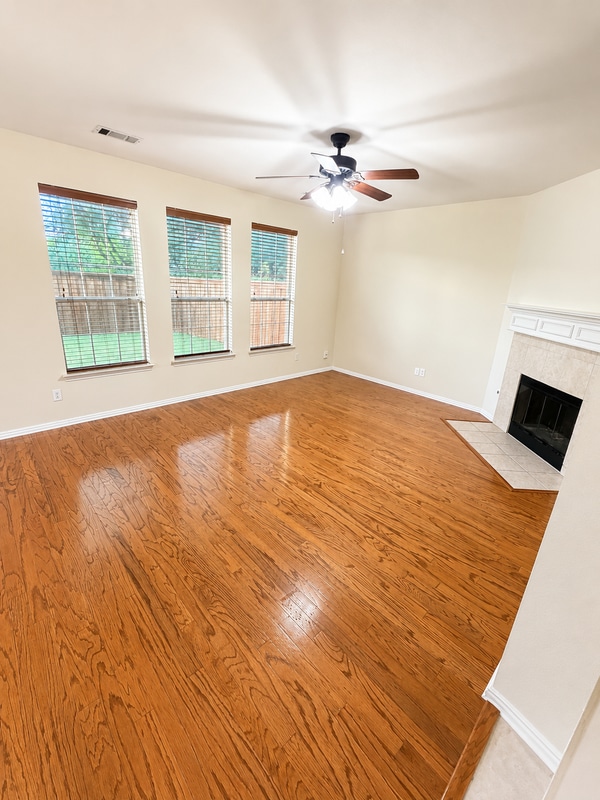 Building Photo - 5000 Crossvine Ln