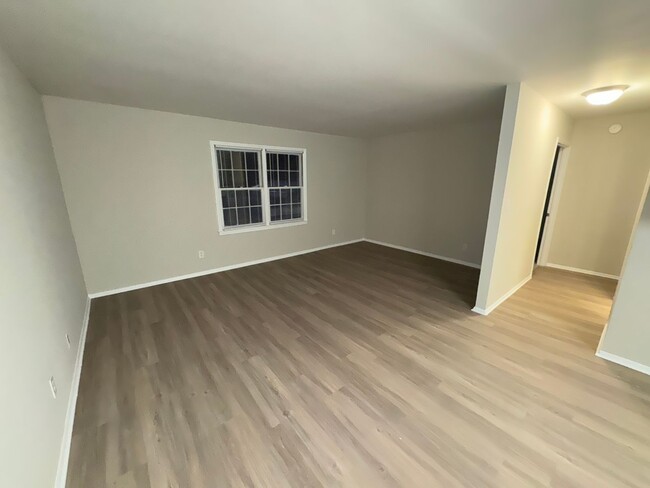 Building Photo - 2bed/1ba Apt off S Main Kannapolis close t...