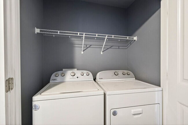 Building Photo - 18137 Canal Jct Dr