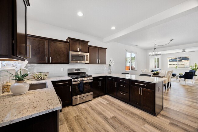Building Photo - New 3 bedroom/2 bath/3 car garage for Rent