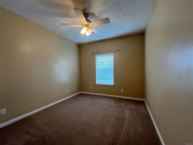 Building Photo - 9679 Greythorne Way