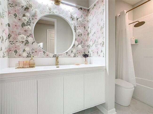 Building Photo - 790 Carmel Ln