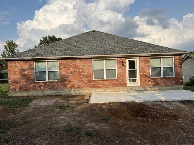 Building Photo - 1810 Oak Hl Dr