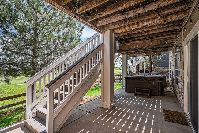 Building Photo - 4 bed/4 bath, Three Story Home Backing to ...