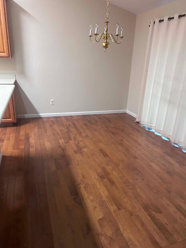 Building Photo - 1841 Wexford Cir