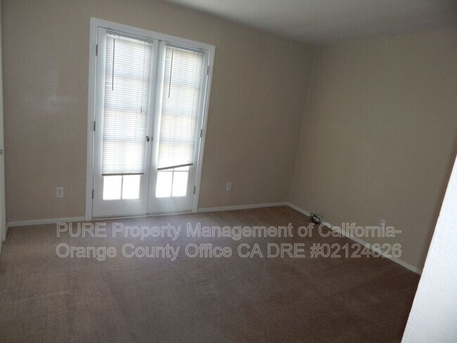 Building Photo - 16972 Hoskins Lane