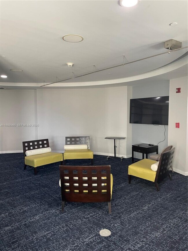 Building Photo - 9066 SW 73rd Ct