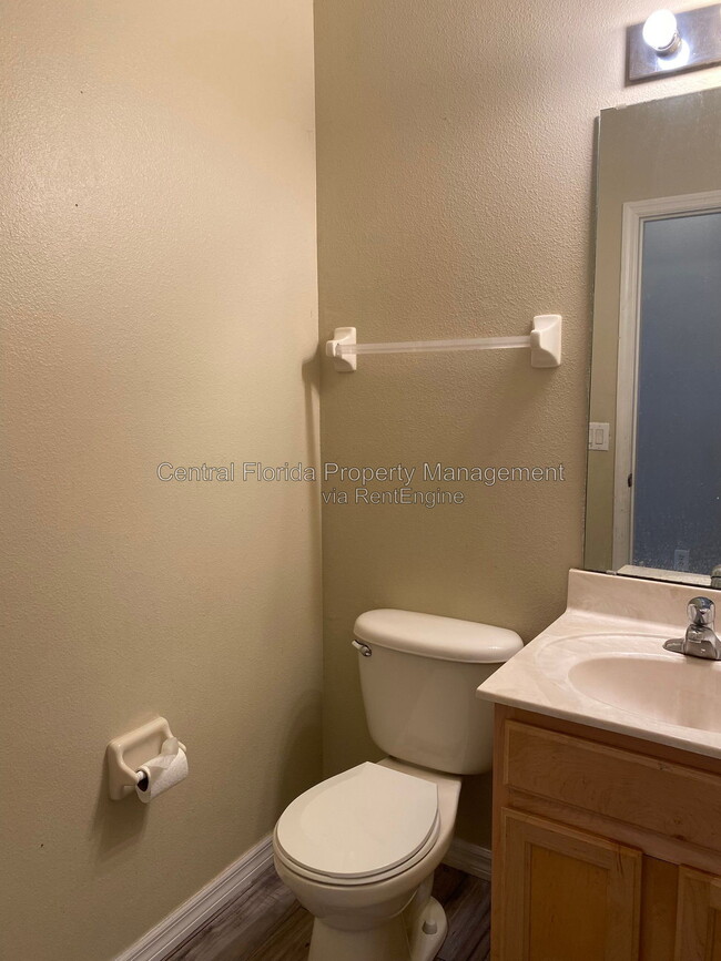 Building Photo - 2076 Cypress Bay Blvd
