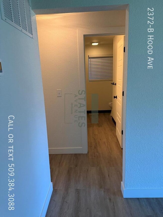 Building Photo - 2372 Hood Ave