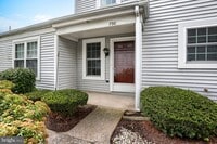 Building Photo - 730 Cambridge Ct