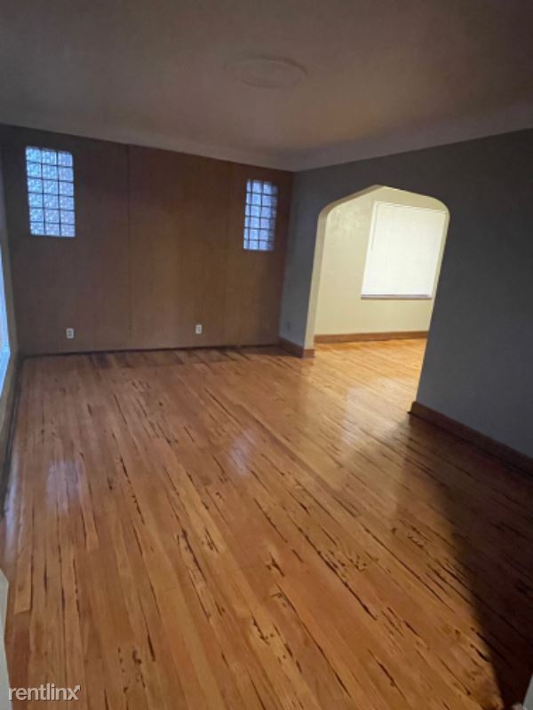 4 br, 1.5 bath House - 8612 Riverview Blvd - 8612 Riverview Blvd Saint ...