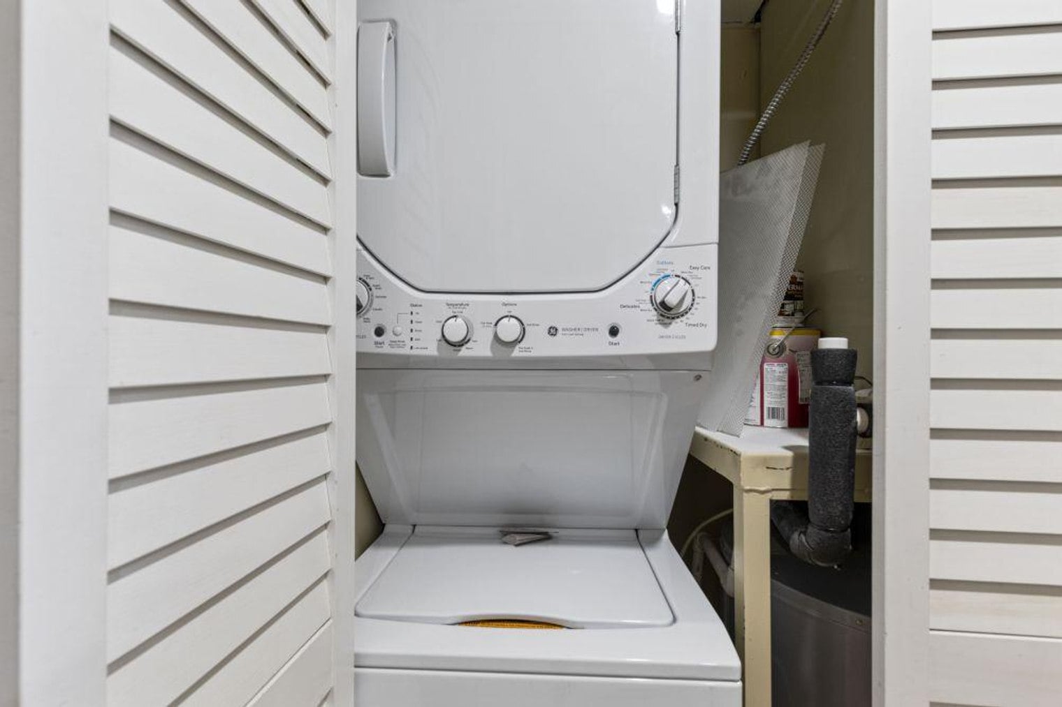 Building Photo - 3548 Alexandria Ave