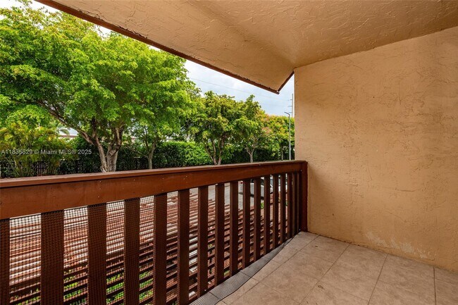 Building Photo - 6455 SW 116th Pl
