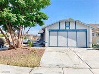 Building Photo - 4420 Faberge Ave